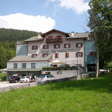 Hotel Martinella Folgaria Exterior foto
